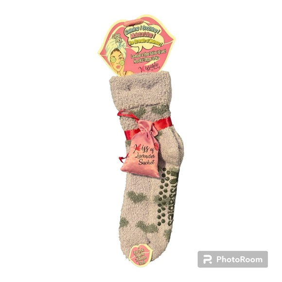 Minx NY Other - 2 pairs Lavender and Shea Butter infused Socks NWT